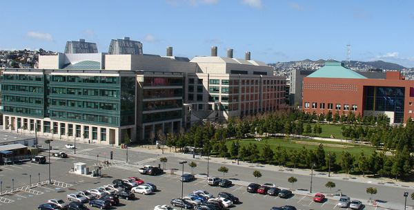 800px-ucsf-mission_bay_campus-resized-600.jpg